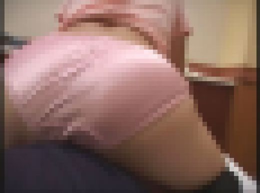 ド素人お姉さんにお願いして【尻コキ】そのままオナニーでパン染みcheckで顔真っ赤　08　サンプル画像1