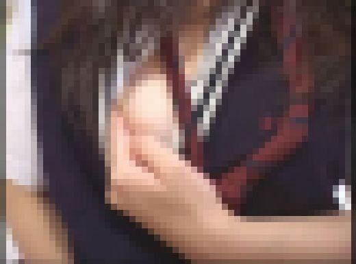 女子●生の【生パンティー】ぐりぐり高速いじりで生パン濡れ濡れ(*´з`)「恥ずかしいですぅ」14　サンプル画像1