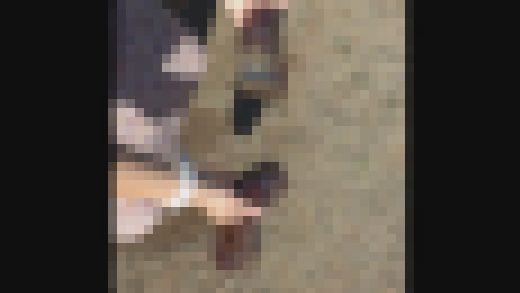 風光明媚で管理が行き届いた日本庭園んに乗り込む生理2日目のまおたんｗｗｗ　サンプル画像1