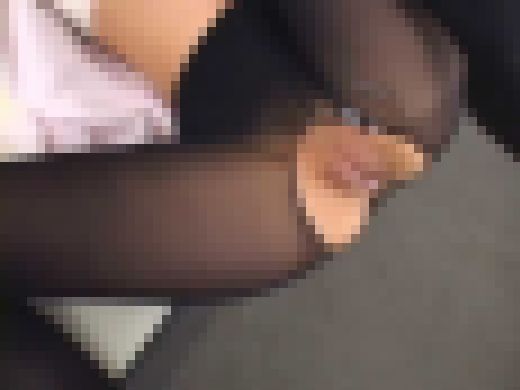 美脚のオフィス・レディーのパンストを引き裂いてエッチ！　Part 2　サンプル画像1