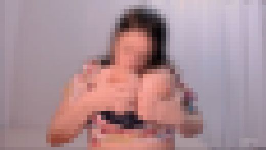 【超乳】Nカップ美人ラテン系ハーフ爆乳ちゃんオッパイ出してゆっさゆっさ♥デカすぎエロすぎ！！　サンプル画像2