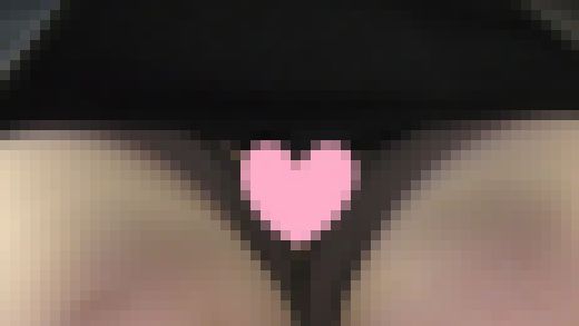 きゃめる134　魅惑の世界へようこそ。 緊張感漂う就活生の面接は、隙だらけ。見え隠れするパンティーが魅力的です。　サンプル画像3