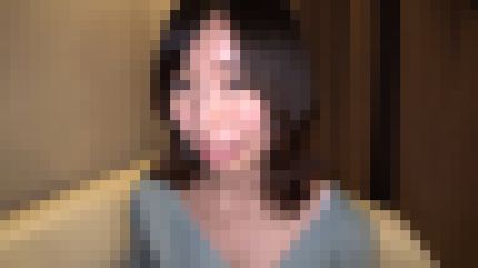 新婚の24歳人妻が旦那さんに内緒の体験撮影で他人棒に感じ過ぎて喘ぎまくる サンプル画像