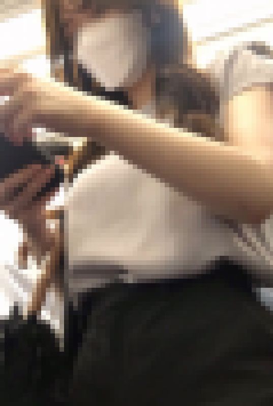 下からの眺め21 サンプル画像