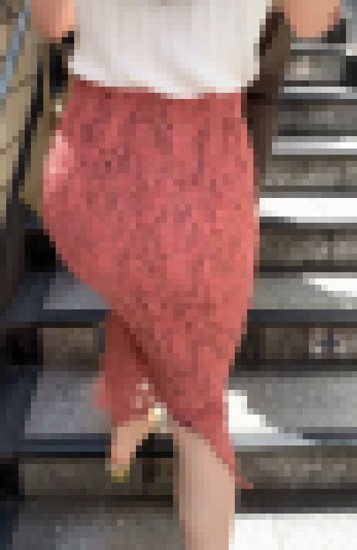 【再販商品SALE】美人でアヘ顔が大得意そうな変態淫乱スレンダーOLの肉尻最高パンティーラインとエロ尻シルエット！【48】　サンプル画像1