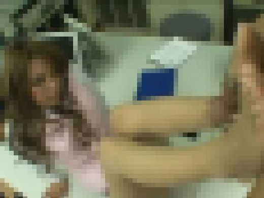 生とは違う密着タイツの質感に卑猥さを醸し出す、蒸れたタイツを引き裂いて猥褻セックス！　Part 5　サンプル画像1