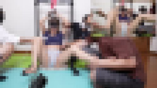 無理無理無理～と全力で抵抗しながらも最後の快楽責めで安心して失禁しちゃったお姉さん（完全オリジナル）　サンプル画像2