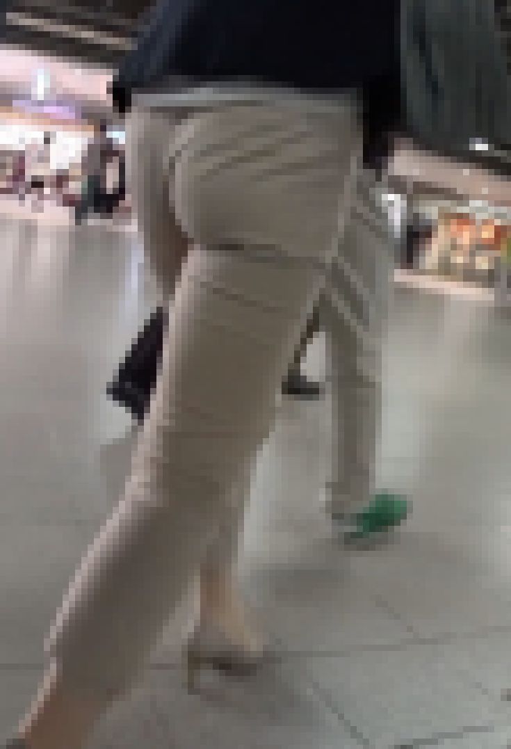 割れ目パンツスタイルOL サンプル画像