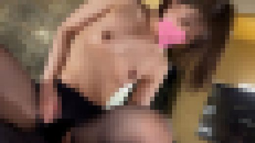 【個人撮影】ショートボブの美女とパパ活_感じている顔が可愛い過ぎる童顔のお姉さんに無許可中出し　サンプル画像2