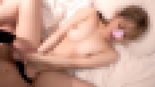 Dカップのエロむちボデイの金髪チビGALビッチの大大大痙攣の連続搾精!!　サンプル画像3