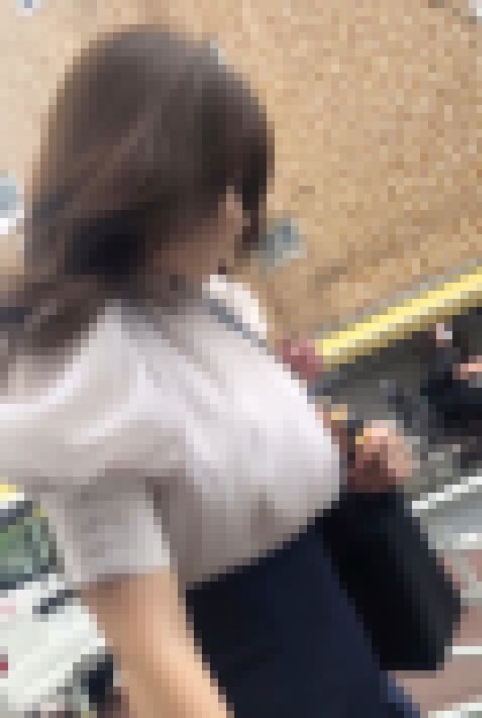 追い抜き際の眺め84 サンプル画像