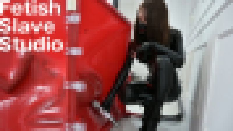 エナメル女王様とラバードール Vol.4 サンプル画像