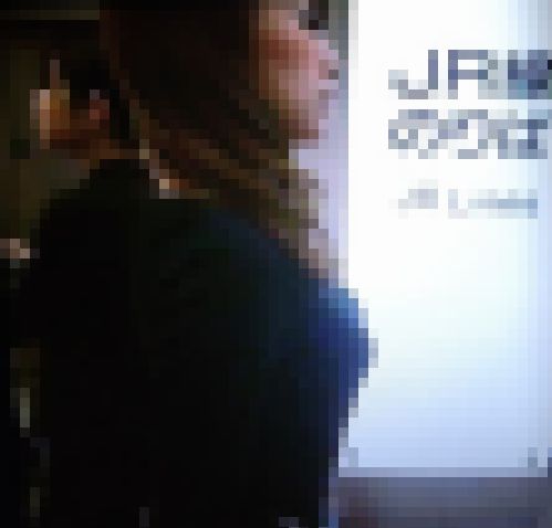 異常なほど色気を振りまくる超絶クビレ美巨乳美女が横チチ突き出して歩いてるよ サンプル画像