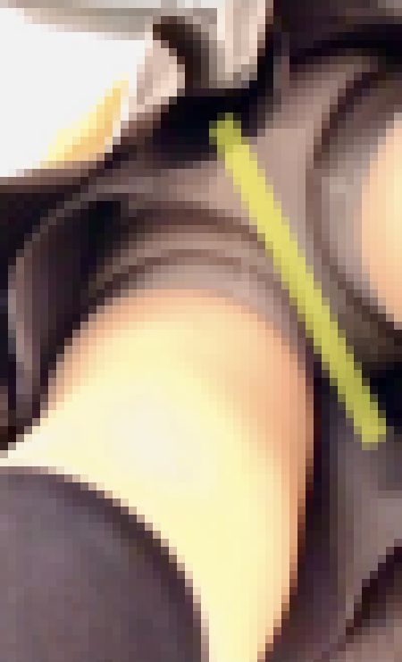 完全オリジナル素人逆さ撮り！マニア向け！人妻(熟女)OLさん達に特攻したら補正下着に撃墜されました。59号機(スマホ撮り)　サンプル画像2