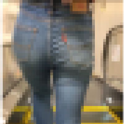 【好評再販SALE】デカ尻タイトスカートか？デカ尻デニムか？あなたはどっちの女とSEXしたい？男の興奮を呼び覚ます！！【75】 サンプル画像