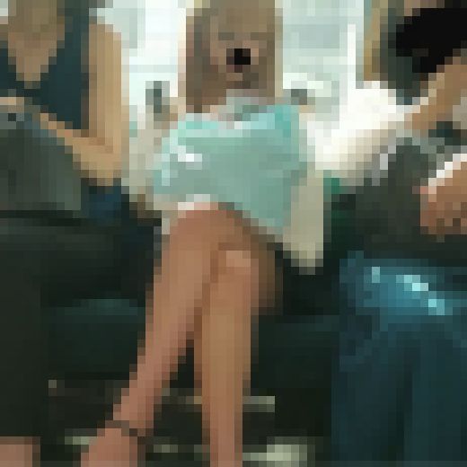 【カメラバレ有り】お人形顔の美白ギャル美少女2名　サンプル画像3