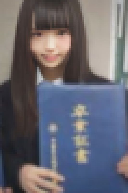【こたつの中で下半身をひたすら撮っただけ】姪っ子版 白パンティ ストッキング サンプル画像