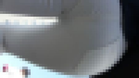 白玉のような股間に急接近！　サンプル画像2