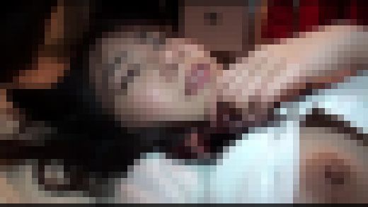 【実録出版】ドスケベロ●ータ・愛しの変態人形 #002 [ESL-006-02]　サンプル画像1