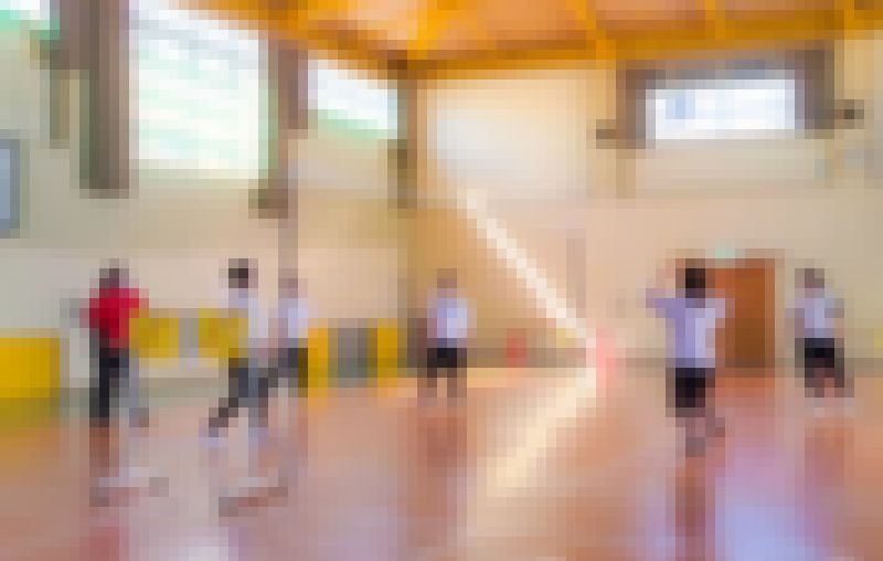 ママさんバレー胸ちら/着替え/更衣室盗撮 サンプル画像