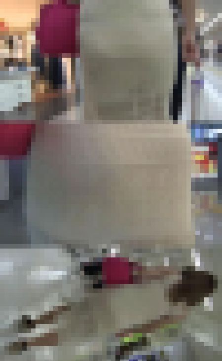 お肉がハミ出しそうなプルプル女　サンプル画像2