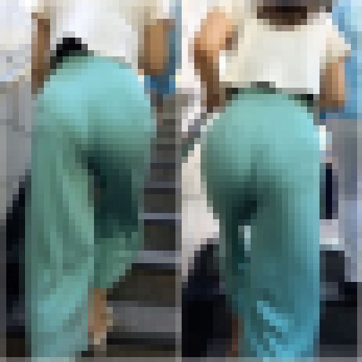 No.180「くっきり浮かび上がるお尻ラインとパンティーライン」　サンプル画像3