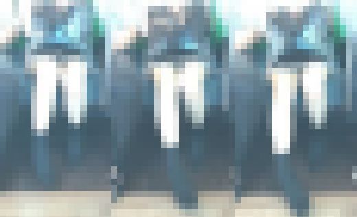 067可愛いJDお姉さんの▽ゾーンをじっくり観察!+OLお姉さん2人逆さ! サンプル画像1