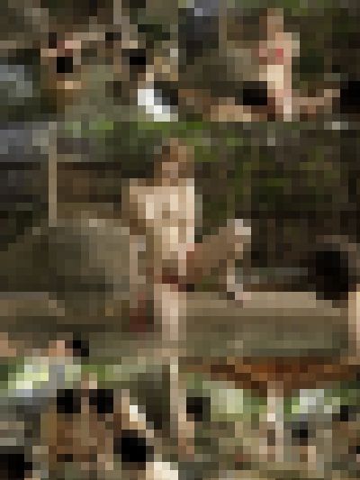 【野外露出】露天風呂でおじさんズ4人と大乱交パーティ‼　サンプル画像1