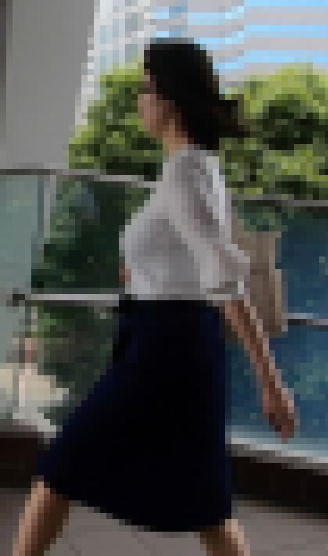 美しい奥様のブラウス乳房 サンプル画像