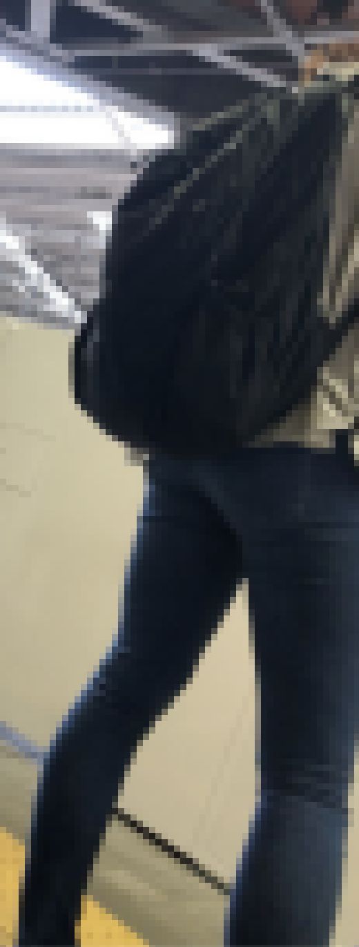 026【お得用】お姉さん達のスキニー尻詰め合わせガチャ　サンプル画像3