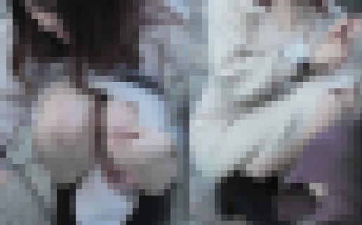 イベント会場にいたエロい女の子　サンプル画像2