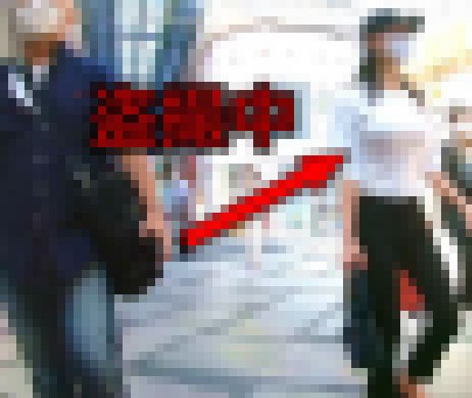 No.776スマート×巨乳体型で目立ちまくるタプタプお乳を跳ねまわすお姉さん　サンプル画像3