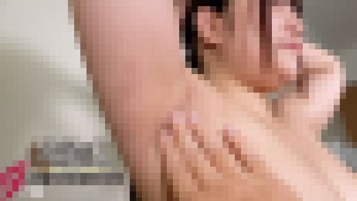 ぽっちゃり女子大生ひなたの腋は耐性あり？腋接写嗅ぎ舐めくすぐり　サンプル画像2