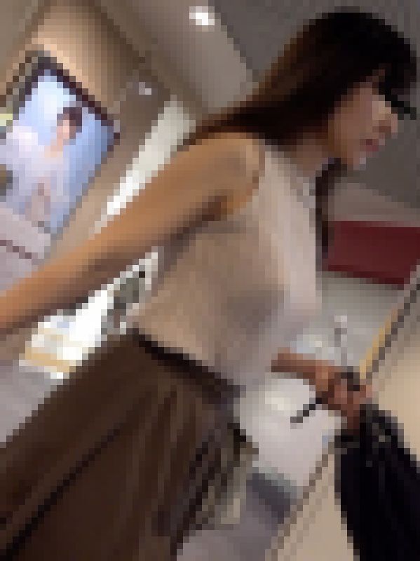 おかず767（美人お姉様のニット乳が猛烈にエロい！） サンプル画像