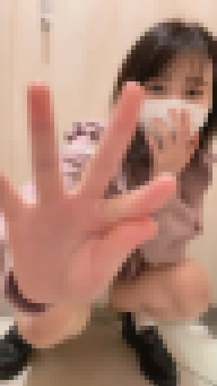 【素人】優等生見せつけオナ_クリ弄りで腰をへコヘコさせながら激昇天　サンプル画像3