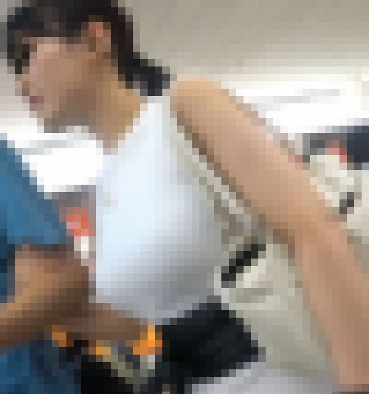見応え超爆乳デウス乳なニット乳ギャル! サンプル画像