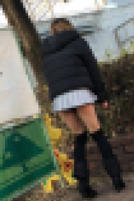 【街撮り】ミニスカブーツのお姉さん サンプル画像