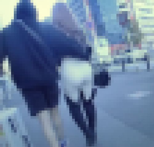 【後編】超絶セクシー極上美女がスーパー極薄スキニータイツで国宝級の超美爆尻パンパンにさせて歩いてるよ サンプル画像