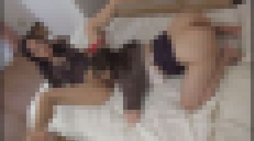 隣の奥様と油断してたら…禁断のレズにはまる昼間の奥様達の実態　02　サンプル画像2