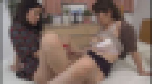 隣の奥様と油断してたら…禁断のレズにはまる昼間の奥様達の実態　02　サンプル画像3