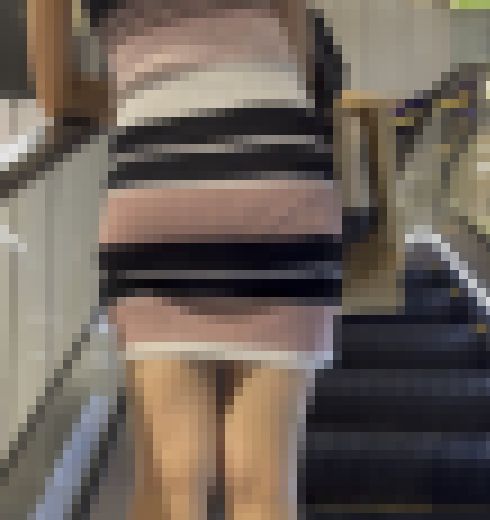 《４K・高画質》No.305「グラマーボディーの美女　ミニ丈ワンピで登場」 サンプル画像