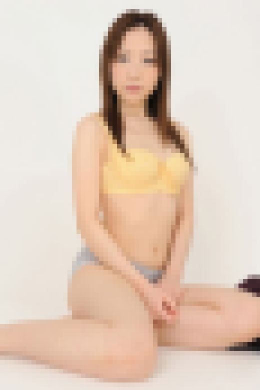 人妻さんの私服と下着の写真集 #005　サンプル画像2