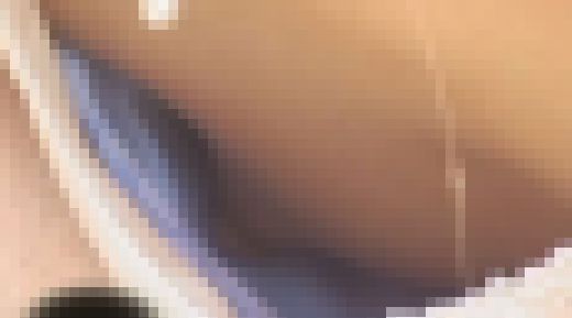 乳首ちら 無防備な胸元を狙った絶対乳首GET【神アングル】　11　サンプル画像1