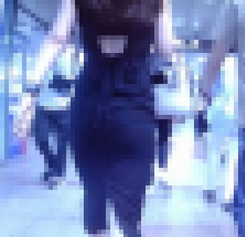 超セクシーお姉さん系美女がタイトなドレスワンピでドエロ巨尻ふって歩いてるよ　サンプル画像3