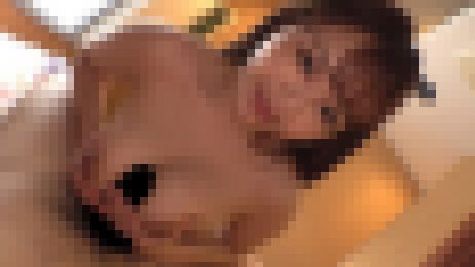 【Vlog】メイドカフェ勤務の女子_職場では見せないセフレの顔を大公開_下品なバキュームフェラ顔まで収録　サンプル画像1