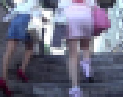 ミニスカ階段2名 サンプル画像