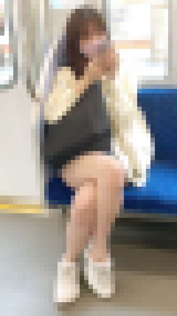 ゴミを見るような目で睨み付けてきた芸能人級に可愛い女子大生（前編）　サンプル画像2