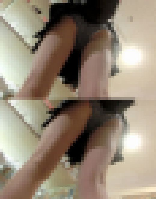 スカートが鞄でめくれ上がってパンツがモロ出しの制服女子ハプニング盗撮パンチラ動画　サンプル画像3