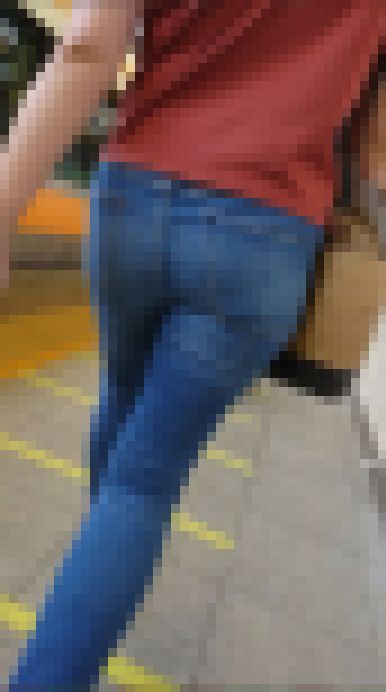【食べ頃ヒップ】20代OL私服デニム尻25　サンプル画像2
