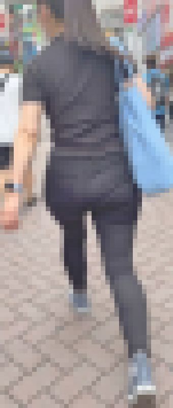 超イヤらしい台形型の爆尻！ジムで鍛えたエロボディと唯一無二のメガ尻を見せつけて男を挑発！ 下品なスキニーチノパンお姉さん編 サンプル画像